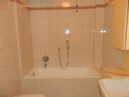 Caravaggio Apartments - image 7