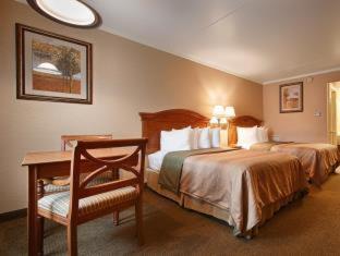 Best Western Plus Revere Inn and Suites