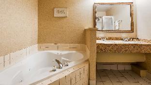 Best Western Plus Revere Inn and Suites