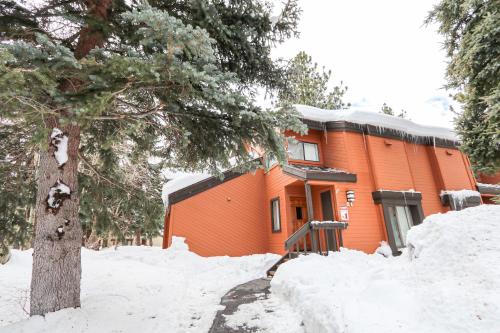 Mammoth Reservations - image 3