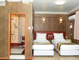 Hotel Grand United - Chinatown, Yangon (photo 7)