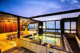 Uni Hotel Jeju in Aewol