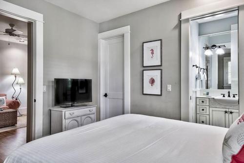 WaterColor by Dune Vacation Rentals - Forest District