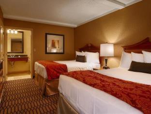 Room #36722311 image 3