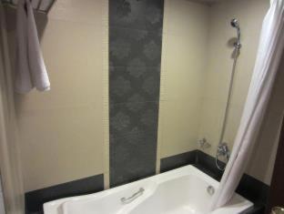Herald Suites, Manila (fotografie 6)