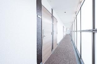 Nipponbashi Crystal Hotel