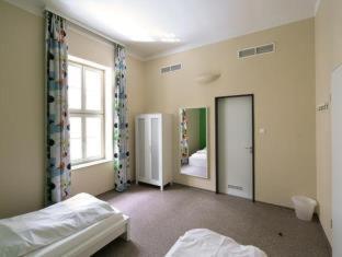Wombat's City Hostel Budapest, Budapest (photo 6)