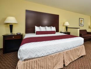 Best Western Plus Mansfield Inn and Suites