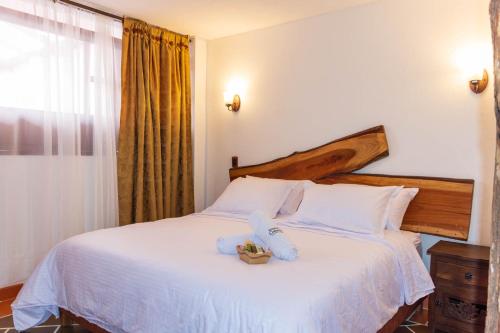 Standard Double Room image 5