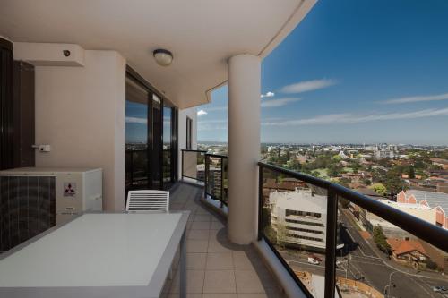 Balcony/terrace, Fiori Apartments in Parramatta