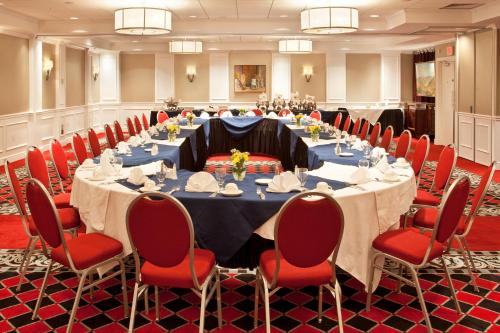 Holiday Inn Johnstown-Downtown an IHG Hotel - image 11