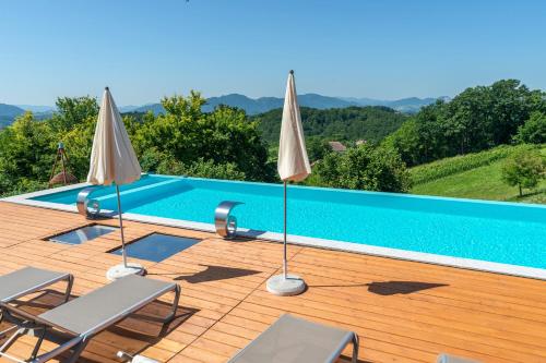 Swimming pool, B&B Villa Angelina in Rogaska Slatina
