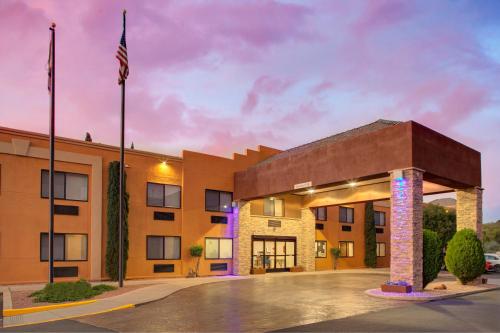 外部景觀, 智選假日酒店-塞多納橡樹溪-洲際酒店集團旗下 (Holiday Inn Express Sedona - Oak Creek By IHG) in 塞多納 (AZ)