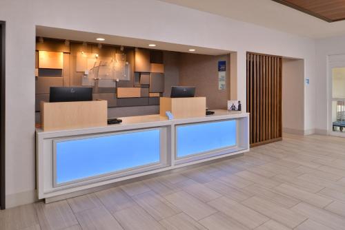 ทัศนียภาพภายนอกโรงแรม, Holiday Inn Express Stockton Southeast By IHG in สต็อกตัน (CA)