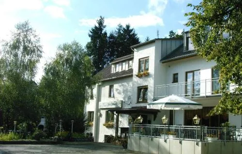 Waldpension zum Felsenkeller in Lichtenfels-Sachsenberg, Deutschland