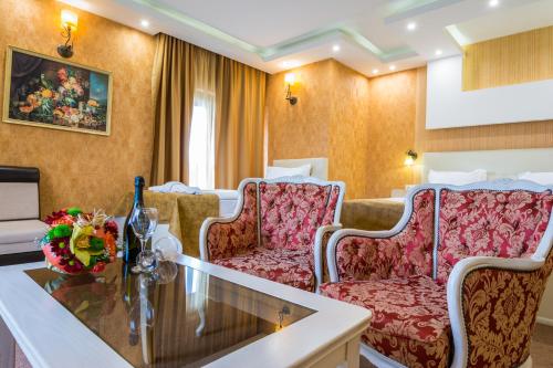 Hotel Adria – Sofia, NY