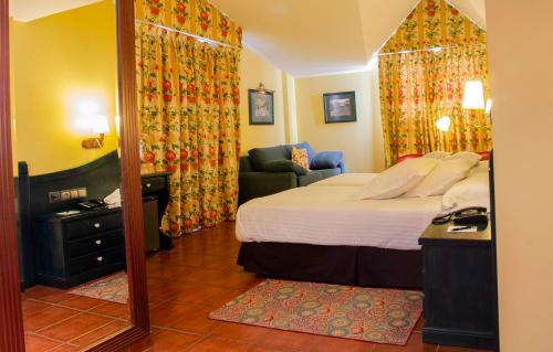 234551159 Ski Plaza Hotel & Wellness