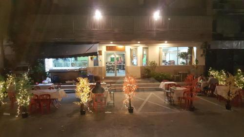 コージー ビラ ホテル