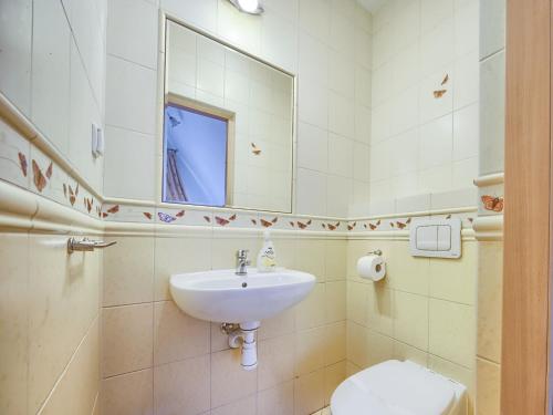 Three-Bedroom Apartment image 4