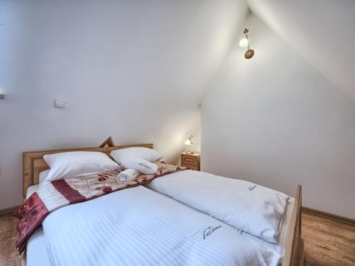 Three-Bedroom Apartment image 3