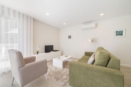  Sunset - Holiday Apartment - By SCH in São Martinho do Porto