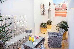 Overland Suites Catedral - image 13