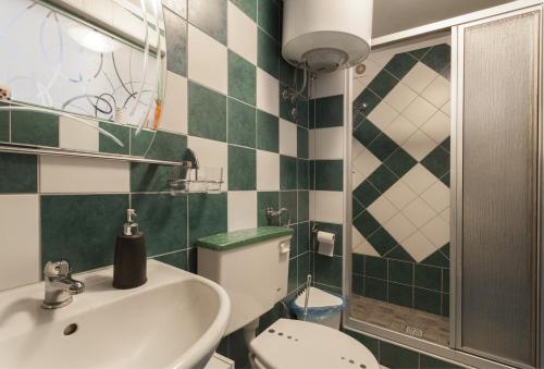 2 bedrooms, 2 beds