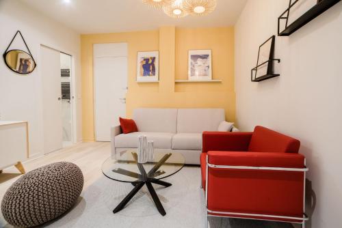 SUITE ELUARD au cœur de la Rive Gauche, neuf, design, 2-4 personnes, Париж