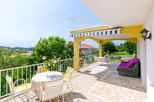 Rooms Villa Bind 