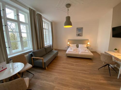 Boardinghouse Flensburg - by Zimmer FREI! Holidays