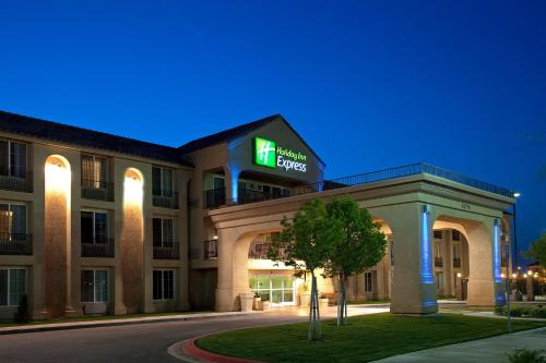 Holiday Inn Express Lancaster