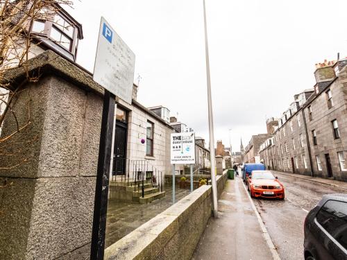 Lost Guest House Aberdeen - image 14