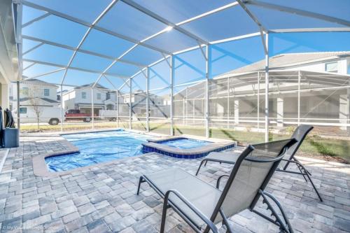 New - Warm & Regal 8 Bedm Villa villa - image 4