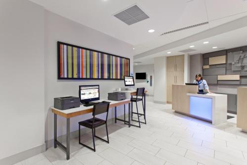 Holiday Inn Express West Los Angeles by IHG, Los Angeles (zdjęcie 9)