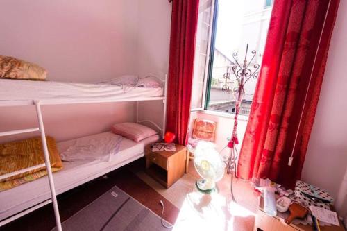 Gemeinschaftszimmer, gemischtes, 6 gäste