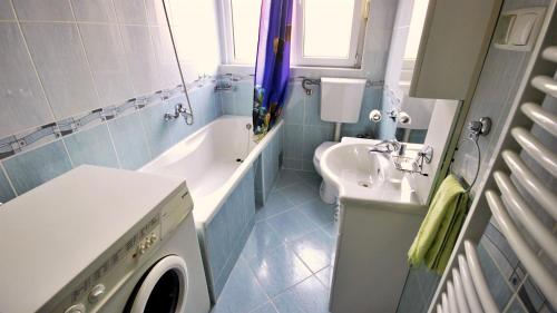 Apartments Anita - image 4