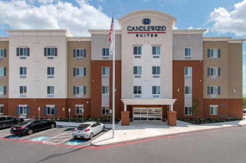 Candlewood Suites - San Antonio Lackland AFB Area, an IHG hotel - Hotel - San Antonio