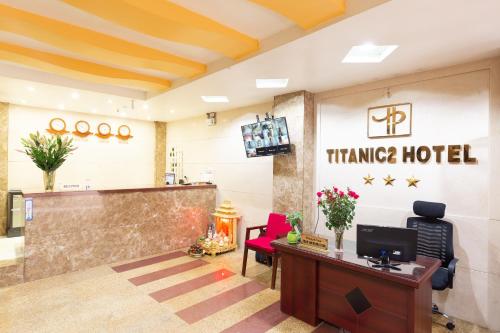 Lobby, Titanic 2 Hotel in Tu Liem District