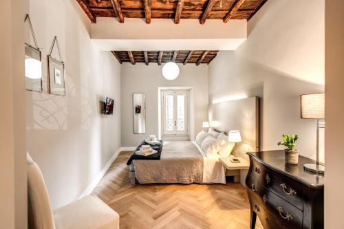 Trevi Fountain Superior 3 bdr apartment, Roma (foto 10)
