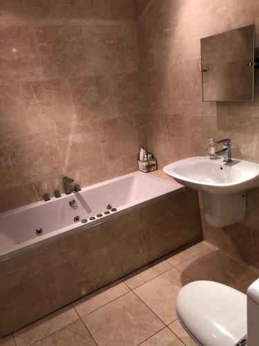 Retreat at The Knowe Auchincruive Estate - image 4