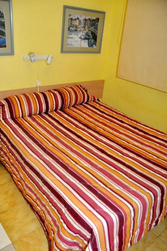 Single Room image 2