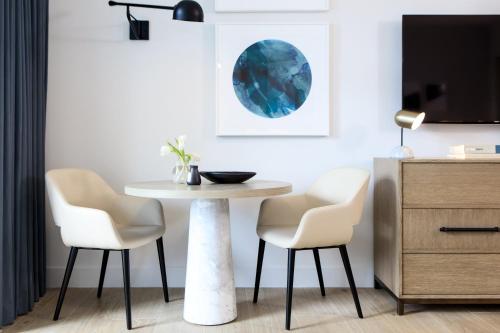 Photo 0 Kimpton EPIC Hotel, an IHG Hotel