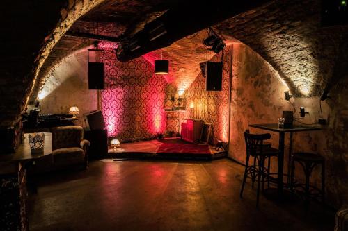 ไนต์คลับ, Montagu Hostel & Bar in อินส์บรุค