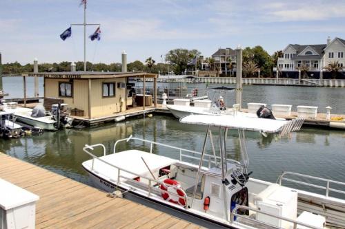 1403 Ocean Club - image 2