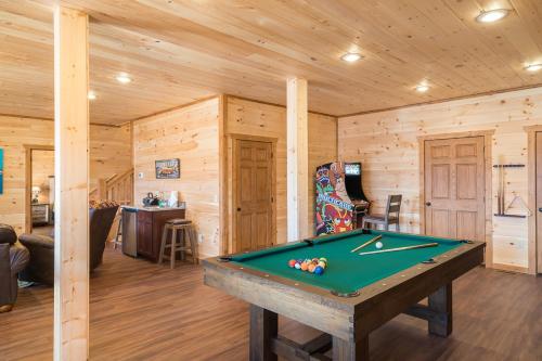 The Bear and Trout home - image 3