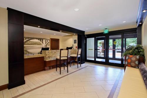 Staybridge Suites Tysons - McLean, an IHG Hotel