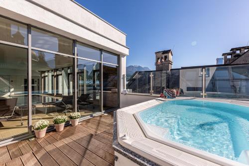 Hotel Grauer Bär - image 10
