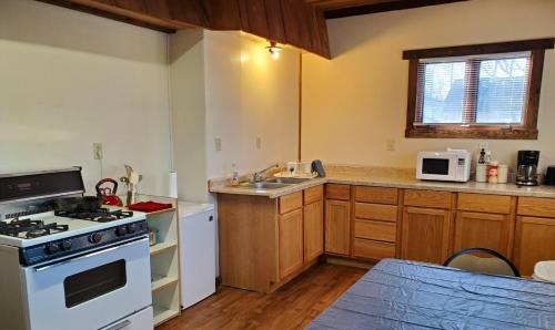 Little River Inn Motel - 주방