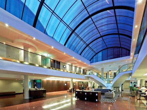 Novotel Sydney Parramatta - image 8