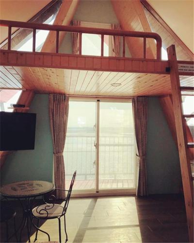 天空島上的小木屋